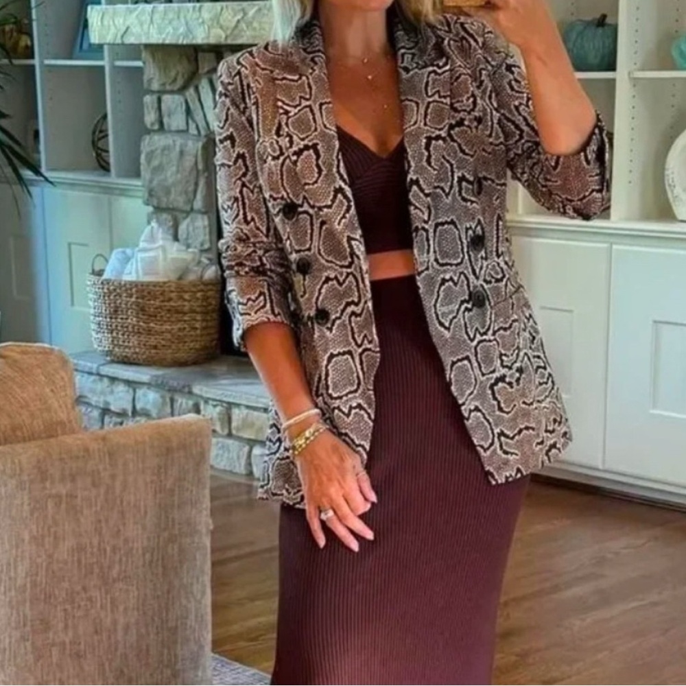 Cabi Python Snake Print Double Breasted Ponte Bla… - image 3